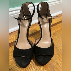 Jennifer Lopez Black Ankle Strap Heels